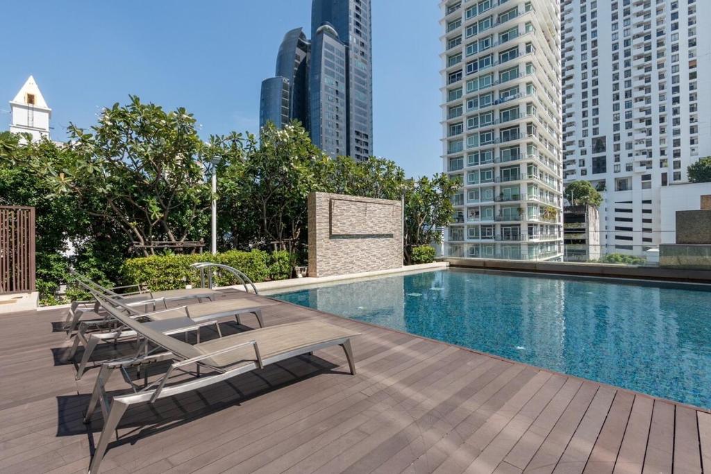 Luxury Prime Thong Lor - Fast WiFi, Gym&Pool Luxury Prime Thong Lor - Fast WiFi, Gym&Pool