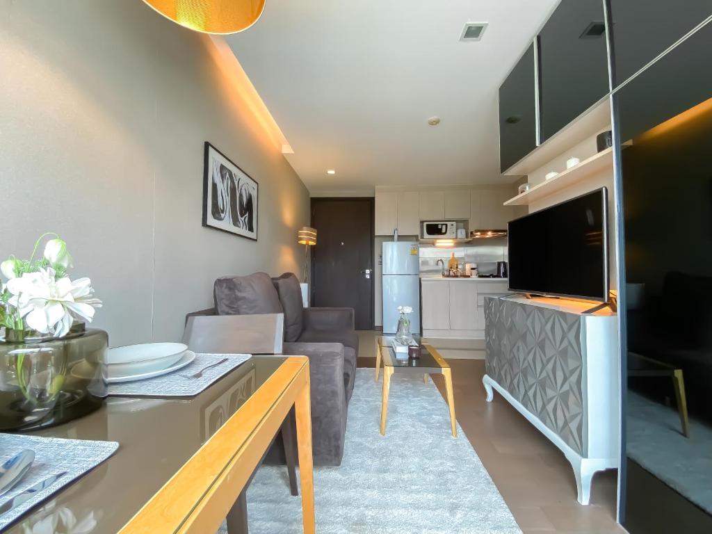 Tropical Haven 1BR - Ultra Fast WiFi - Thong Lo Tropical Haven 1BR - Ultra Fast WiFi - Thong Lo