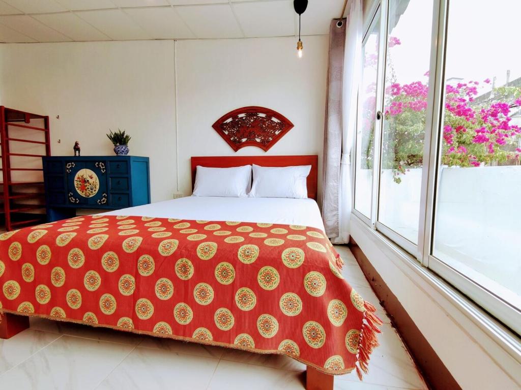 Lumphini Perfect Escape Sunny Rooftop EnSuite Lumphini Perfect Escape Sunny Rooftop EnSuite