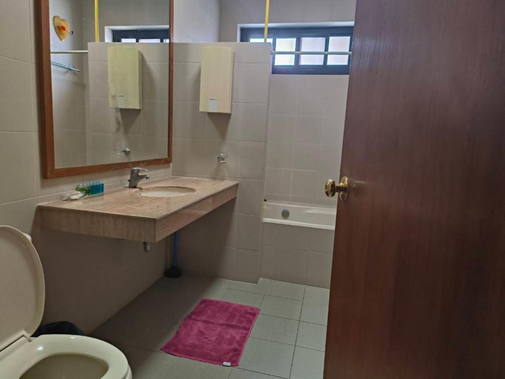 Tanwa Suite - MRT Ratchadapisek