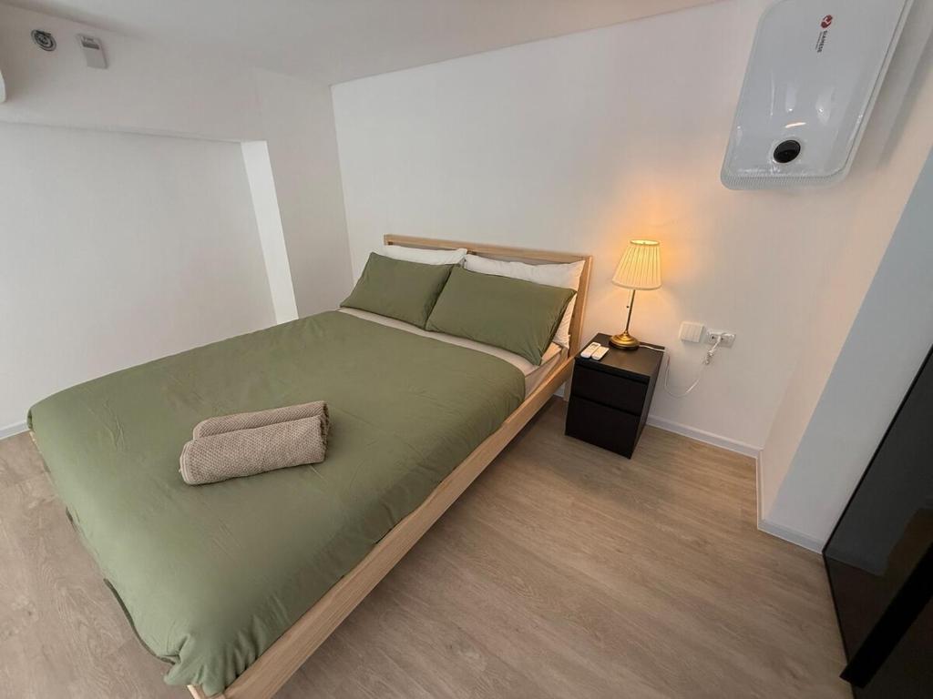 Landmark at MRTA 37 sqm 1BR and Wi-Fi