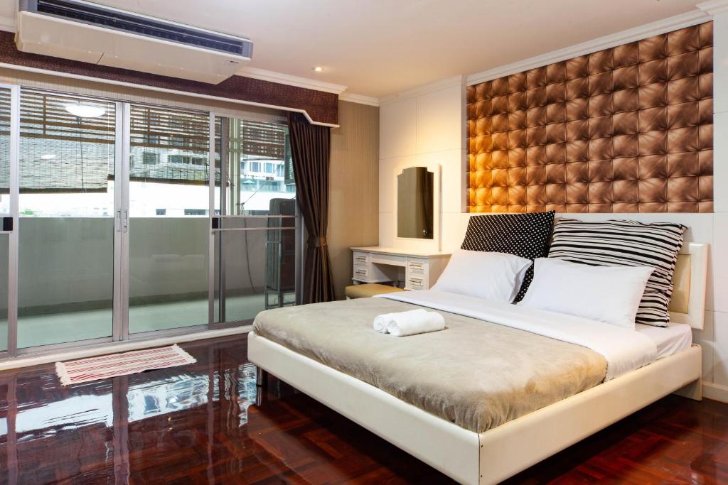 Clean Comfy Cozy easy to go Siam Paragon and Chatuchak Market Clean Comfy Cozy easy to go Siam Paragon and Chatuchak Market