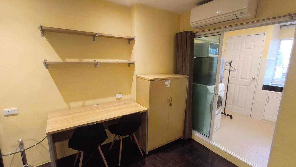 Silom room 1bedroom with 2 Kings bed for 4 persons Silom room 1bedroom with 2 Kings bed for 4 persons