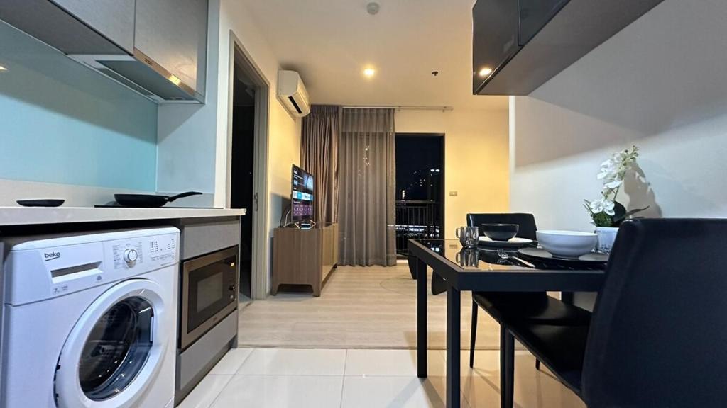 Beautiful condo, BTS Thonglor, 5mins by walking Beautiful condo, BTS Thonglor, 5mins by walking