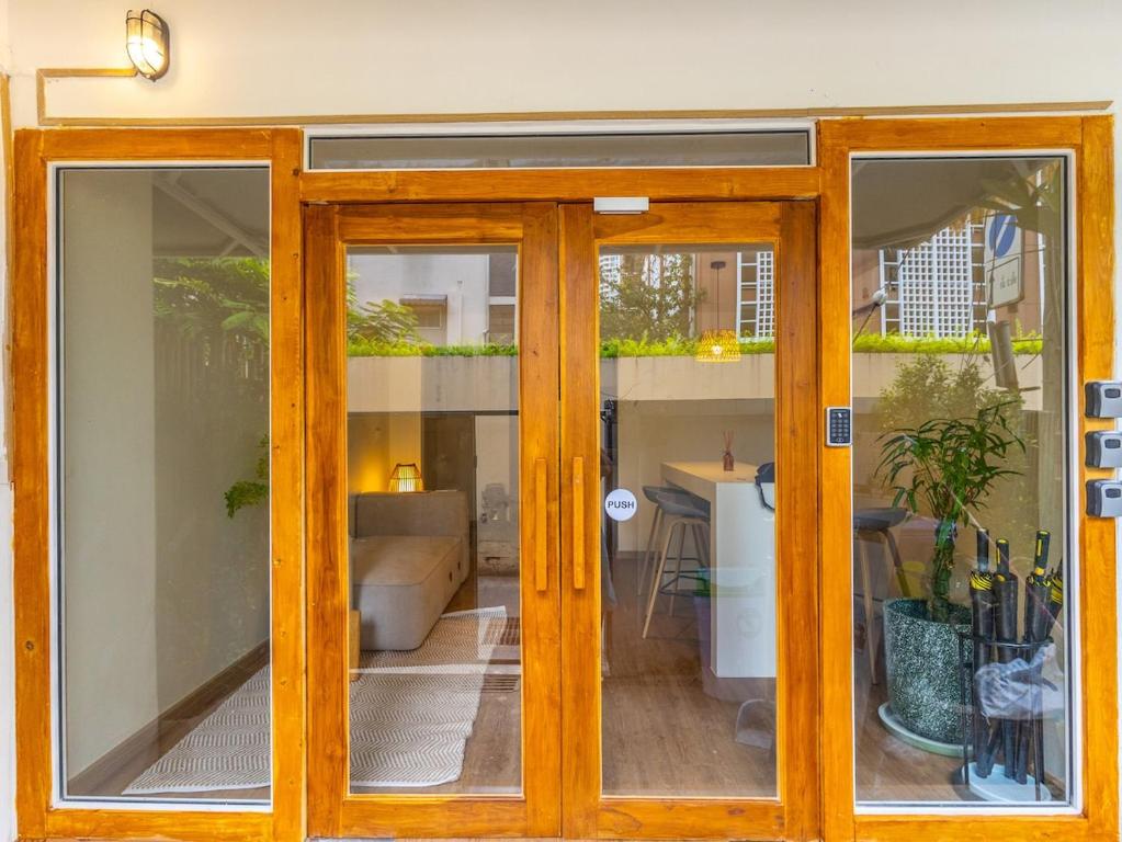 Studio room with private garden in Center Sathorn Studio room with private garden in Center Sathorn
