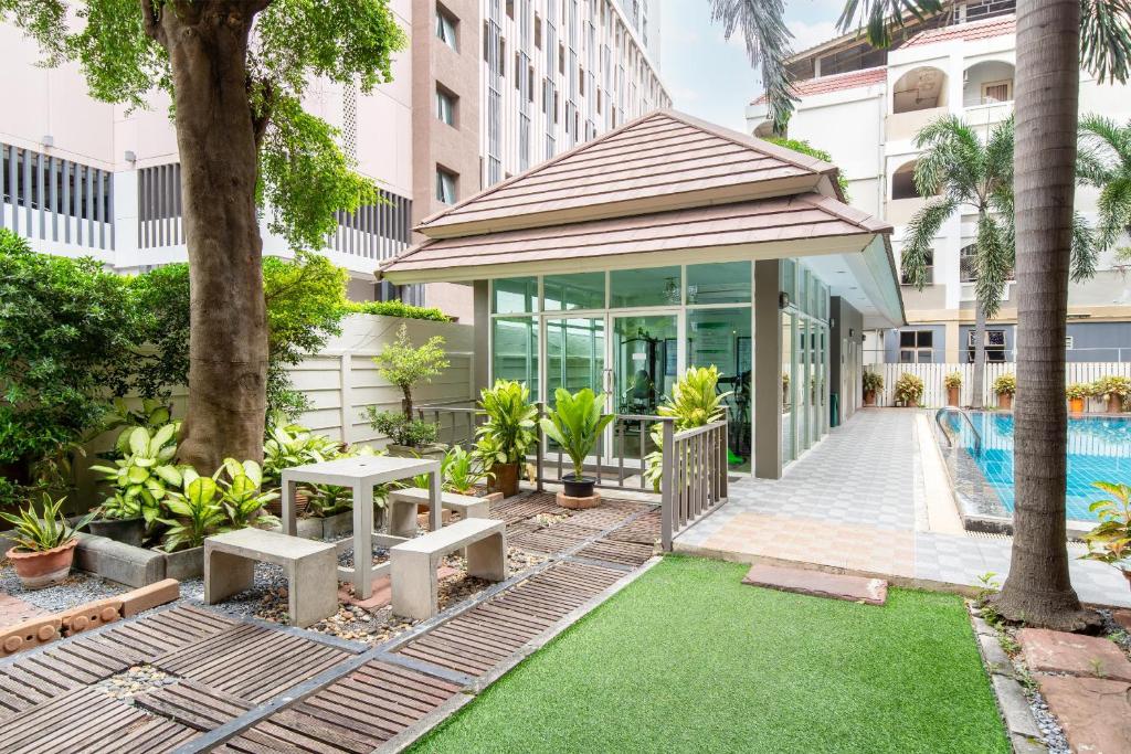 Diya Hotel Bangkok Diya Hotel Bangkok
