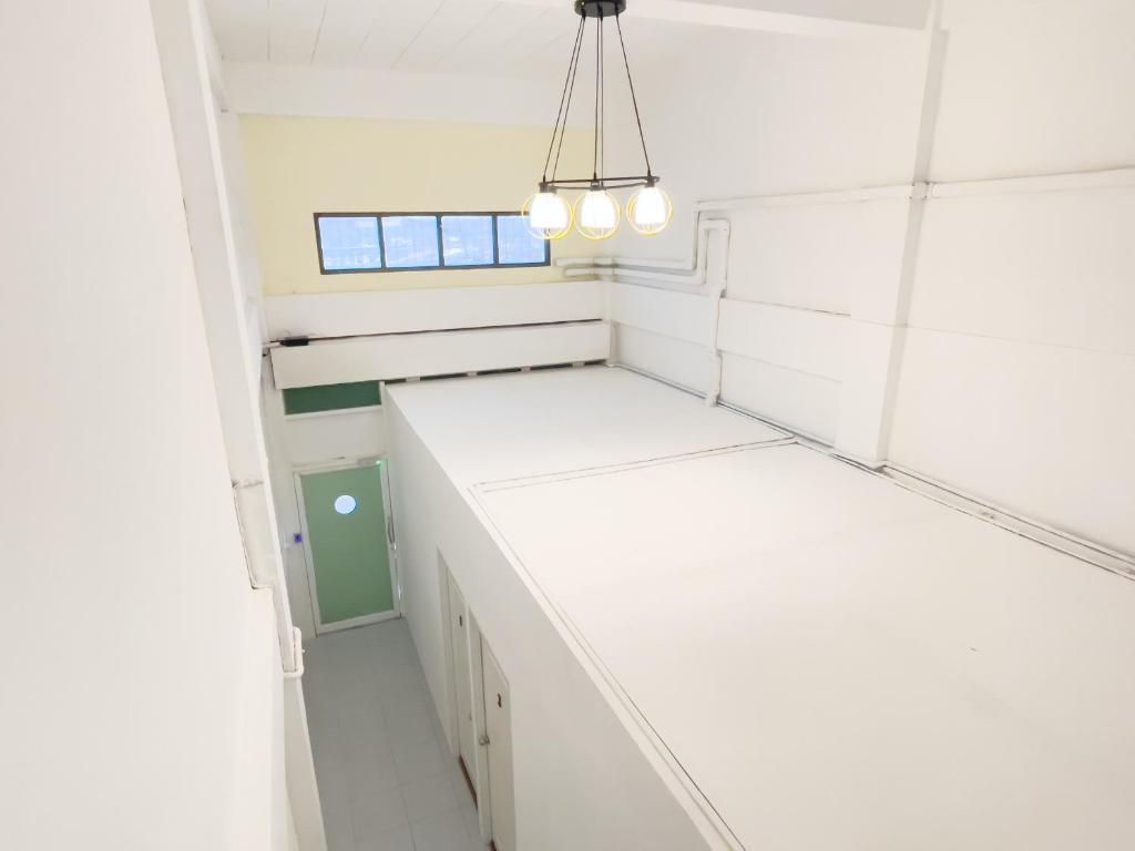 TRANSIT Donmueang Airport HOSTEL