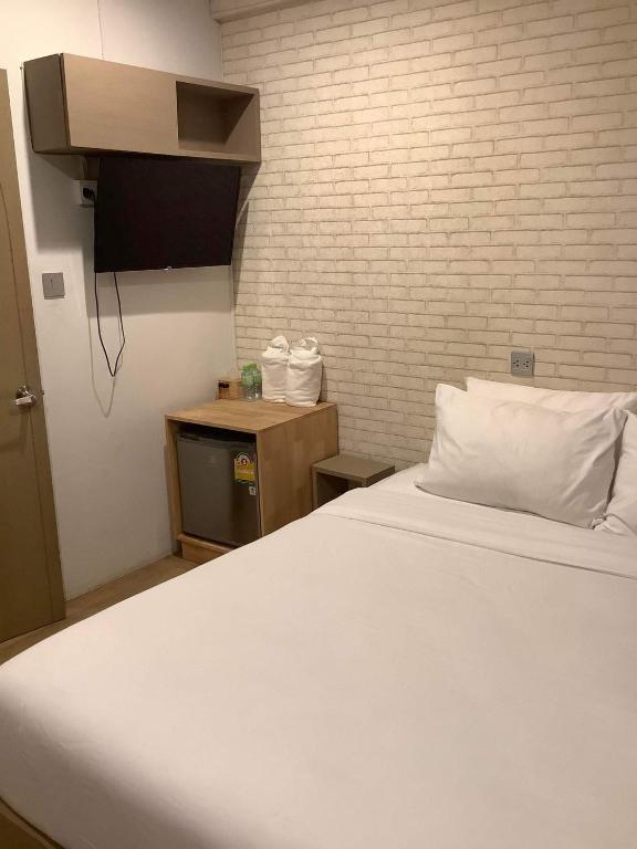 Charurat Suite Hotel Charurat Suite Hotel