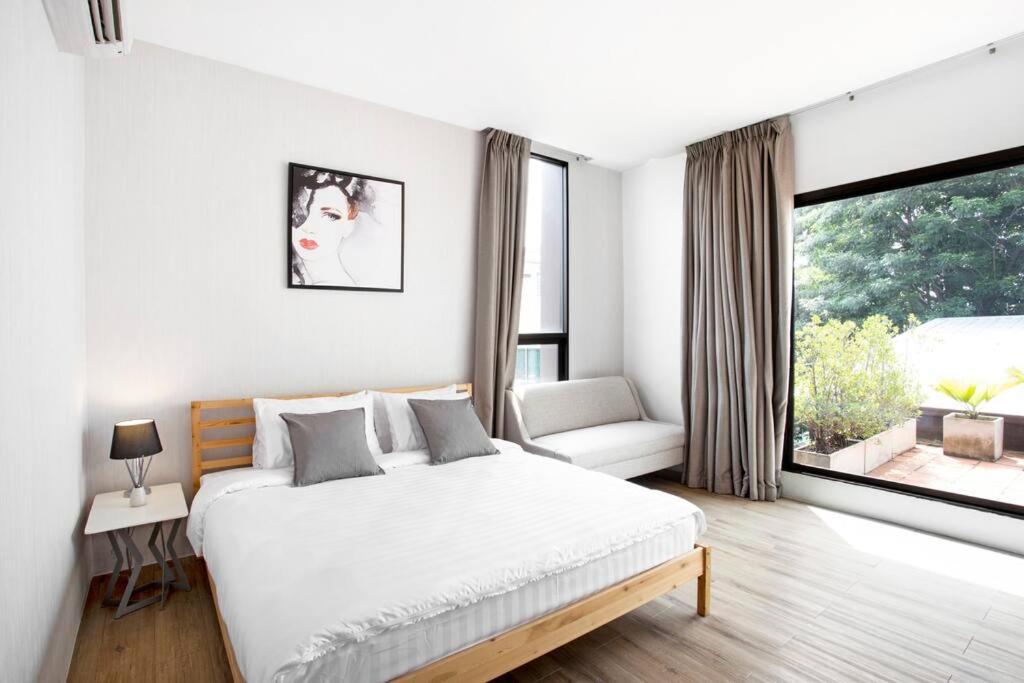 Bangkok Luxury Pool Villa Thonglor