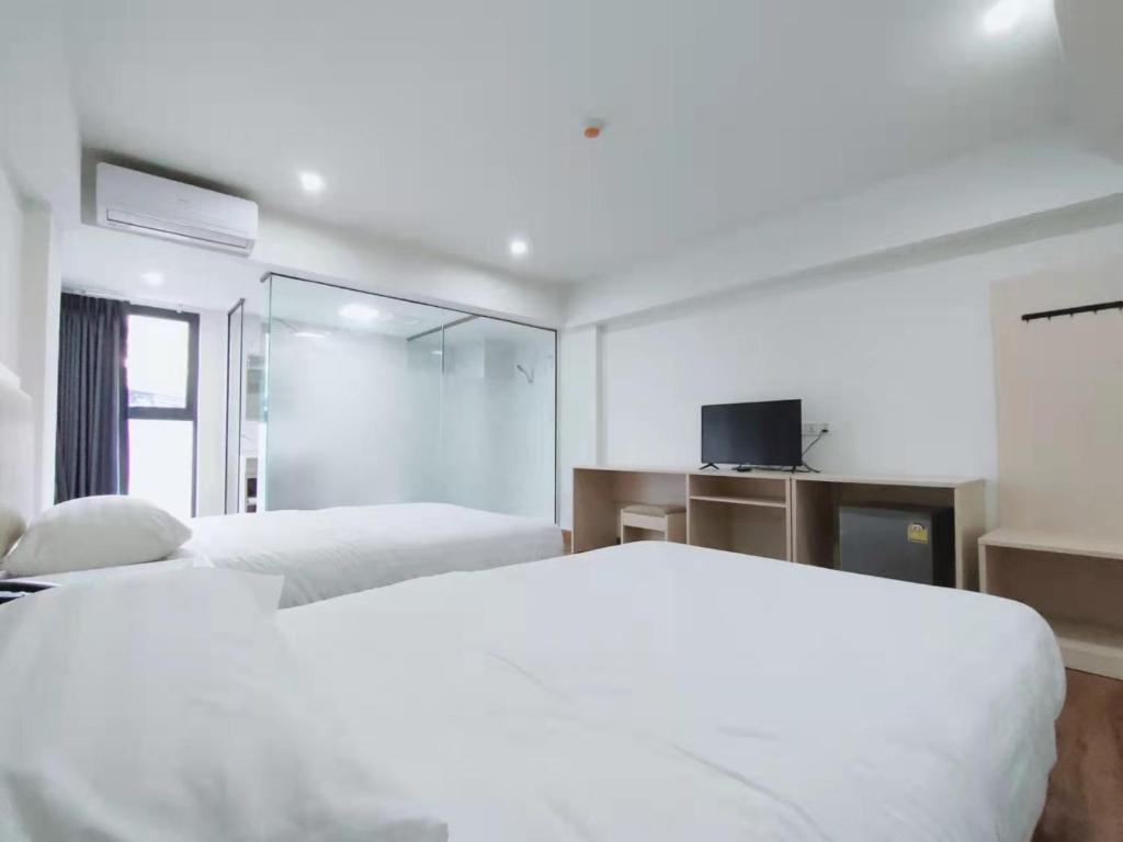 Lucky Elephant Hotel Lucky Elephant Hotel