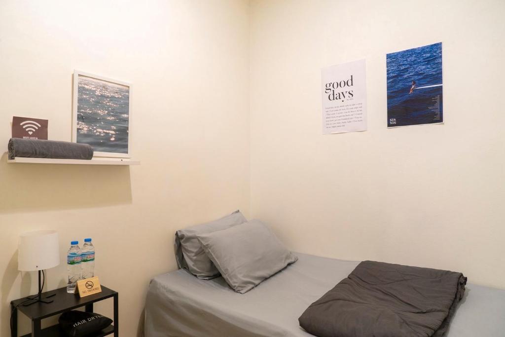Round The Clock Hostel