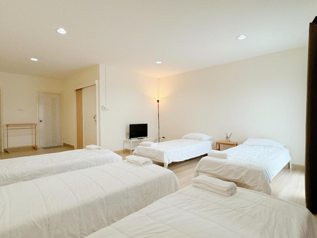 Jira Private simply room near Suvarnabhumi Airport Jira Private simply room near Suvarnabhumi Airport