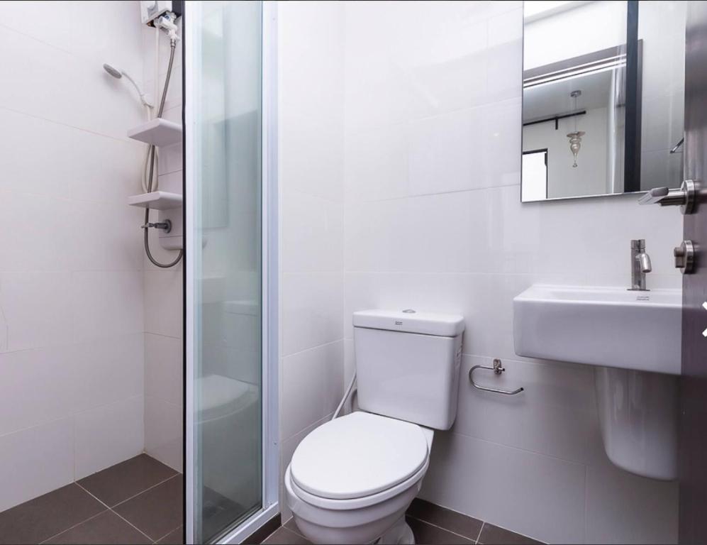 Immaculate Quite Resort Home, brand new ACsWiFi Immaculate Quite Resort Home, brand new ACsWiFi