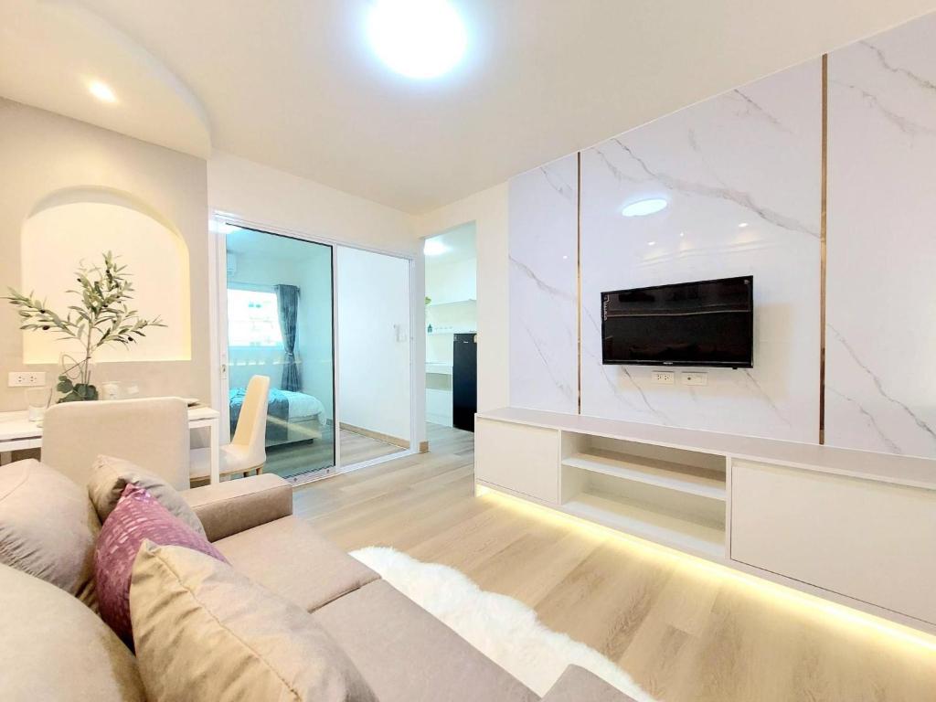 Joyful room Joyful room