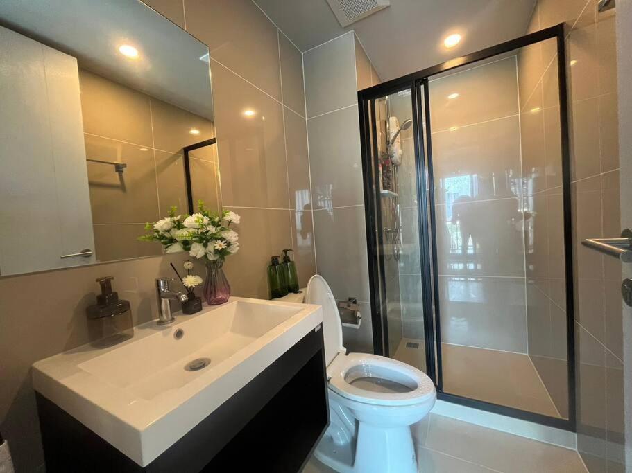 Monte Rama 9 near JodFair Market Condo Monte Rama 9 near JodFair Market Condo