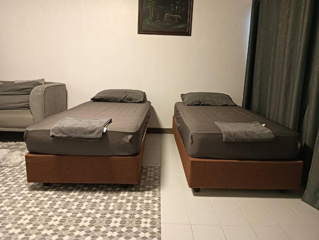 Popular Muang Thong Thani Condo, Building T9, Floor 4, Room 36 Popular Muang Thong Thani Condo, Building T9, Floor 4, Room 36