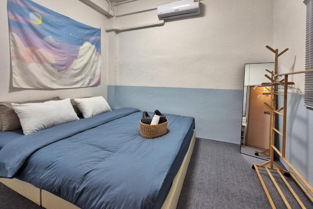 Entire townhouse at Yaek Lam Sali station Entire townhouse at Yaek Lam Sali station