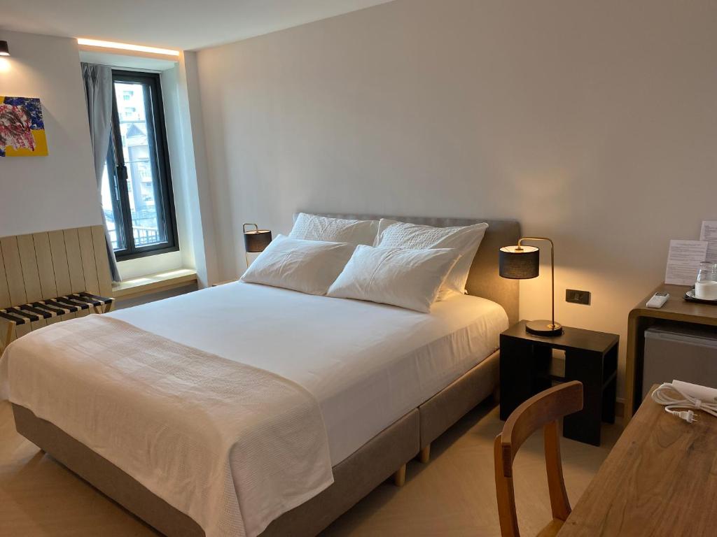 The Celestrail - Check-In by Appointment Only Non-Hotel Private Apartment Onnut BTS The Celestrail - Check-In by Appointment Only Non-Hotel Private Apartment Onnut BTS