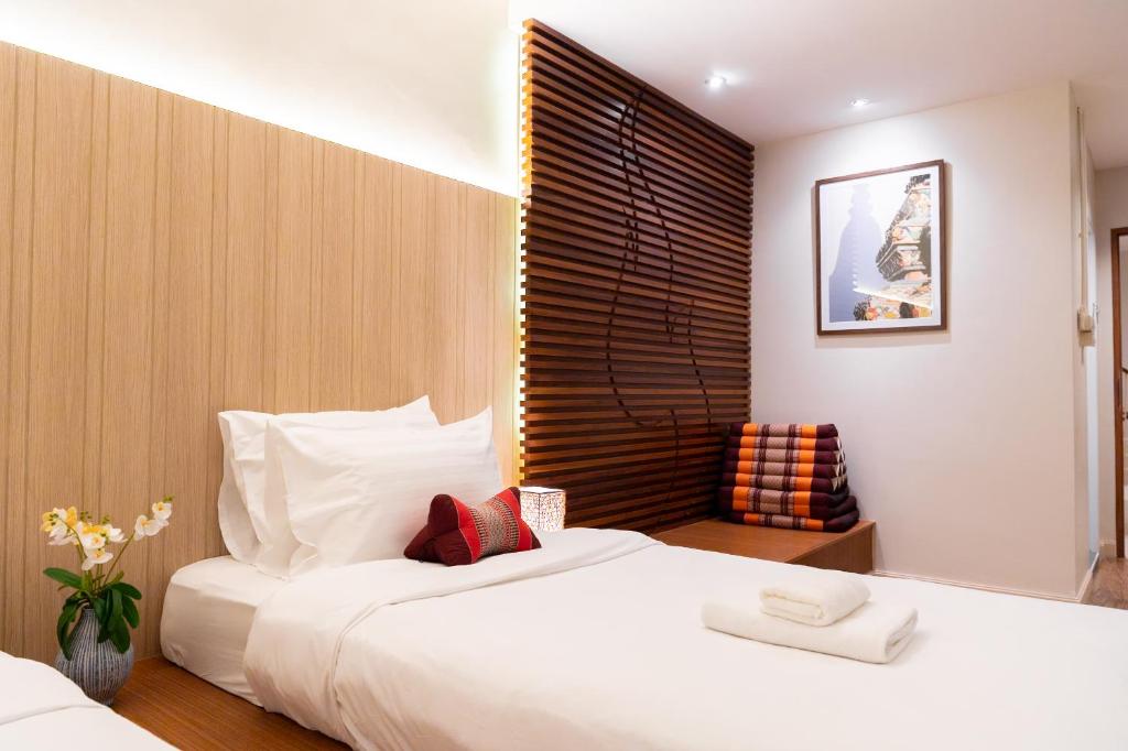Pillow BKK Bliss townhome 5BR,7TL near BTS&MRT QSCC Pillow BKK Bliss townhome 5BR,7TL near BTS&MRT QSCC