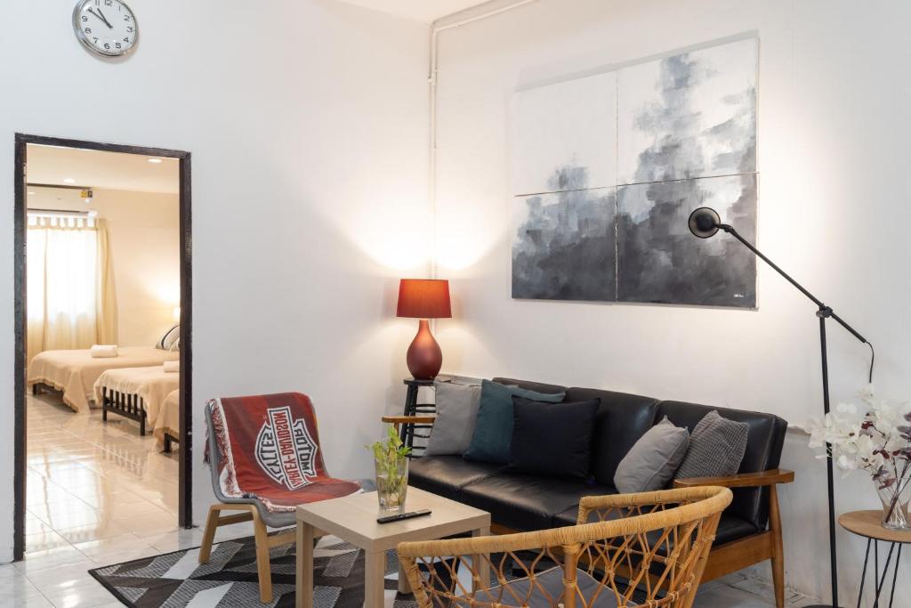 Bai Bua House Chatuchak