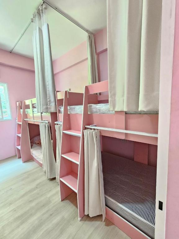 Hostel In The City