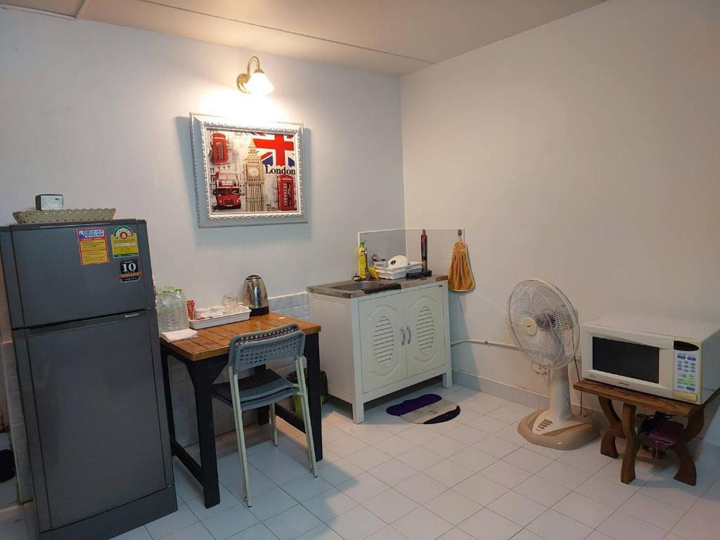 Popular Muang Thong Condo,Building 5 Popular Muang Thong Condo,Building 5