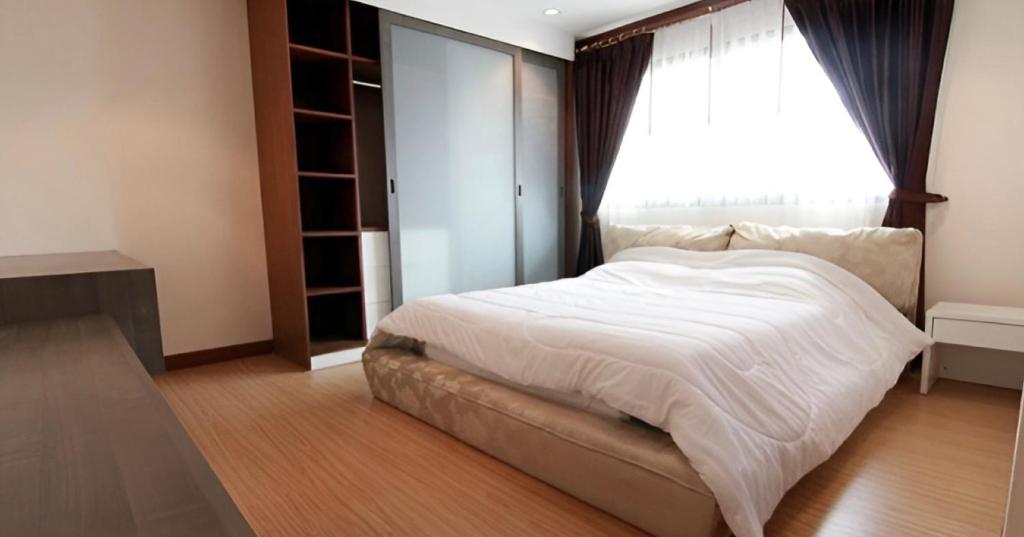 3 Bedrooms Apartment in Ekkamai,Sukhumvit 3 Bedrooms Apartment in Ekkamai,Sukhumvit