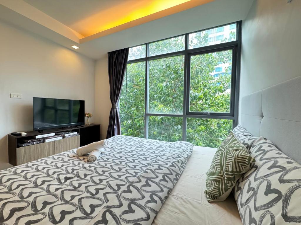 Bangkok Focus Ploenchit Condo Bangkok Focus Ploenchit Condo